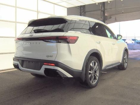 2023 INFINITI QX60 LUXE AWD