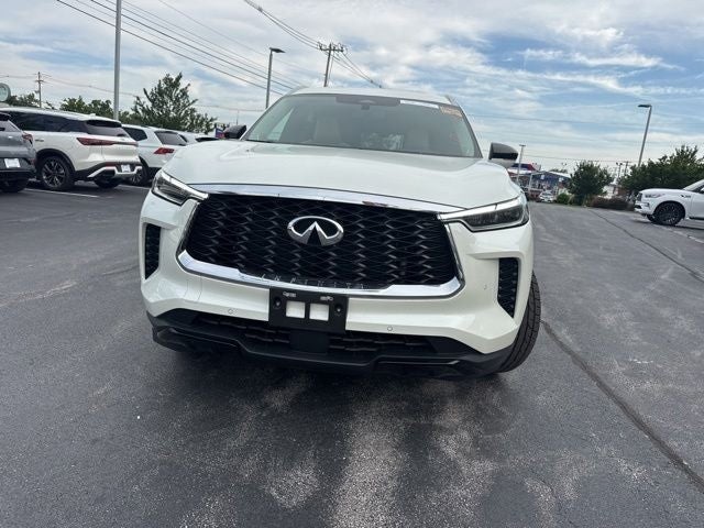 2023 INFINITI QX60 LUXE AWD