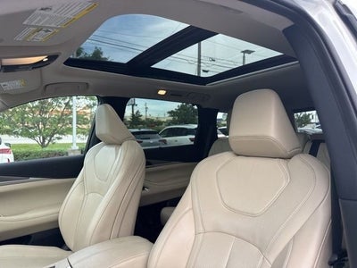 2023 INFINITI QX60 LUXE AWD