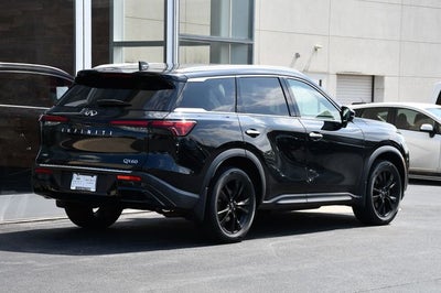 2023 INFINITI QX60 LUXE AWD