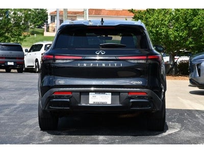 2023 INFINITI QX60 LUXE AWD