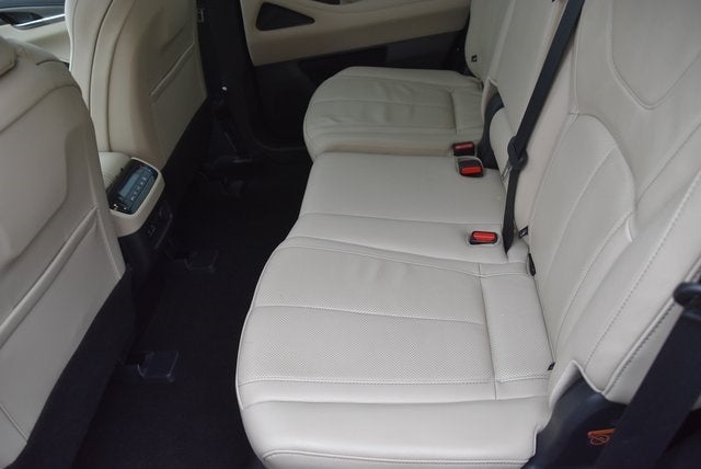 2023 INFINITI QX60 LUXE AWD