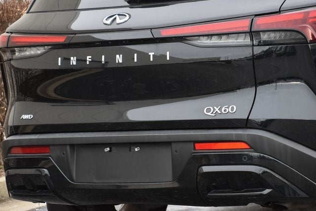 2023 INFINITI QX60 LUXE AWD