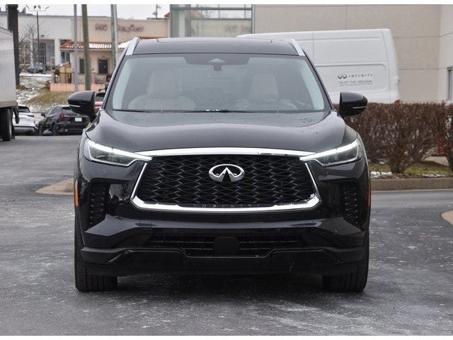 2023 INFINITI QX60 LUXE AWD