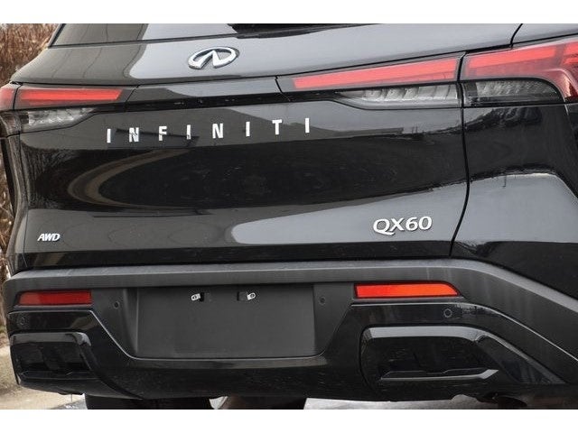 2023 INFINITI QX60 LUXE AWD