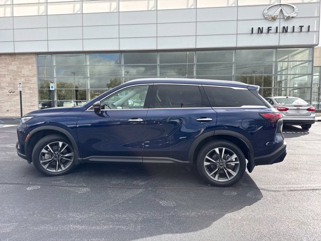 2023 INFINITI QX60 LUXE AWD