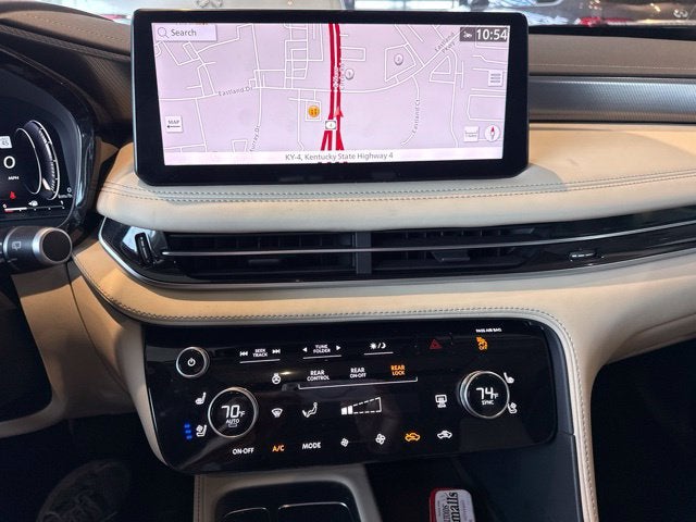 2023 INFINITI QX60 LUXE AWD