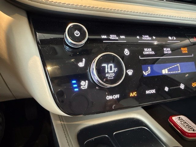 2023 INFINITI QX60 LUXE AWD