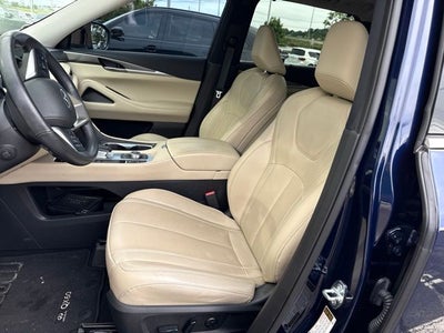 2023 INFINITI QX60 LUXE AWD