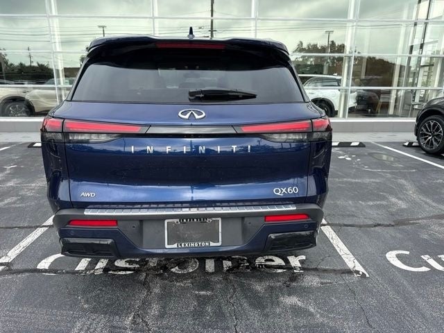 2023 INFINITI QX60 LUXE AWD
