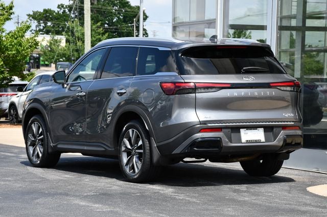 2023 INFINITI QX60 LUXE AWD