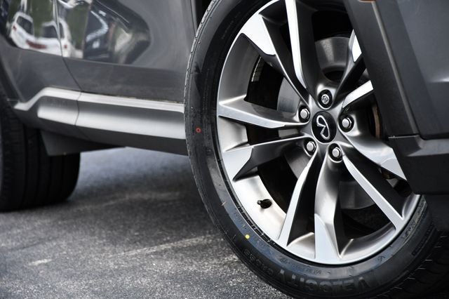 2023 INFINITI QX60 LUXE AWD