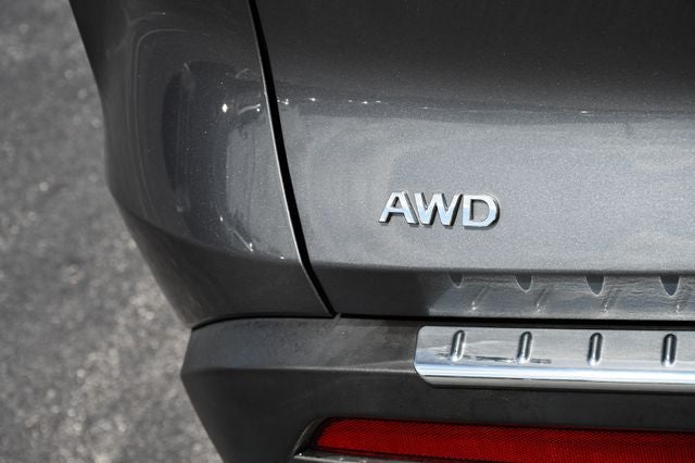 2023 INFINITI QX60 LUXE AWD