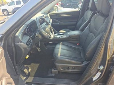 2023 INFINITI QX60 LUXE AWD