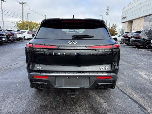 2023 INFINITI QX60 LUXE AWD