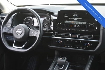 2023 Nissan Pathfinder SL