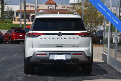 2023 Nissan Pathfinder SL