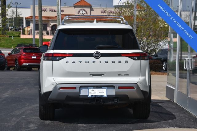 2023 Nissan Pathfinder SL