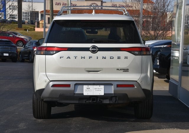 2023 Nissan Pathfinder Platinum