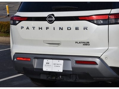 2023 Nissan Pathfinder Platinum