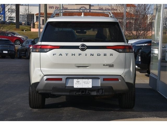 2023 Nissan Pathfinder Platinum
