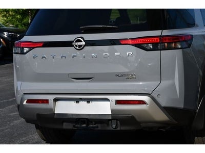 2025 Nissan Pathfinder Platinum