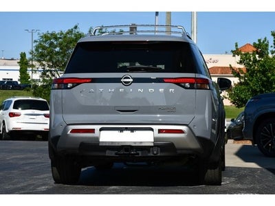2025 Nissan Pathfinder Platinum