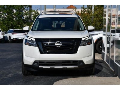 2023 Nissan Pathfinder Platinum
