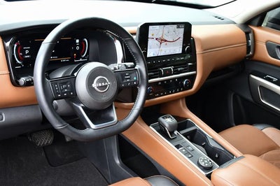 2025 Nissan Pathfinder Platinum