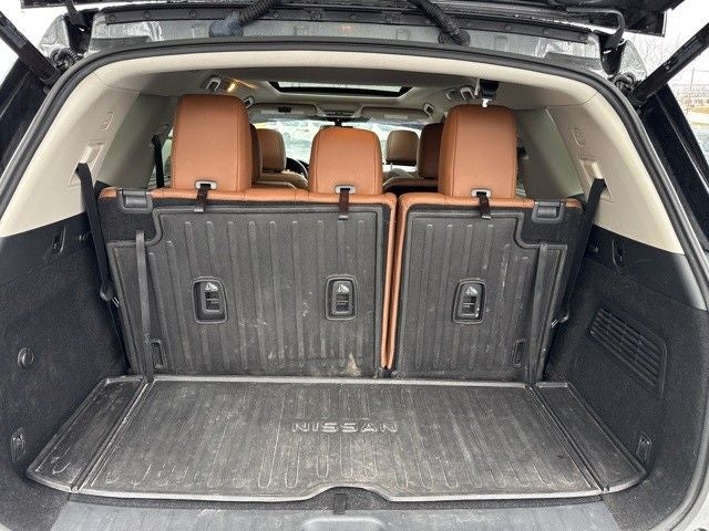 2022 Nissan Pathfinder Platinum