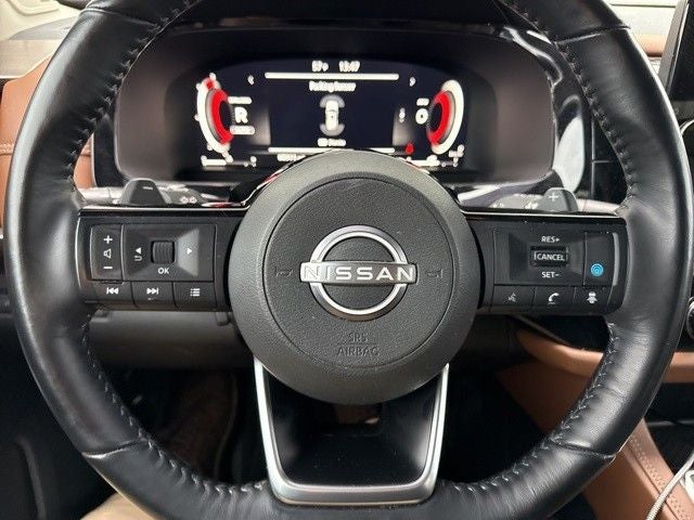 2022 Nissan Pathfinder Platinum