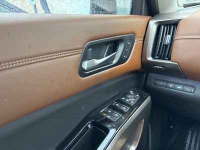 2022 Nissan Pathfinder Platinum