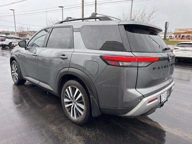 2022 Nissan Pathfinder Platinum