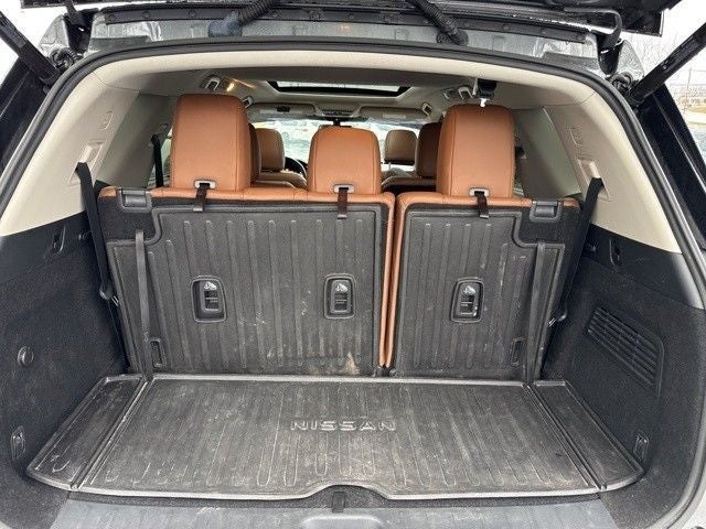 2022 Nissan Pathfinder Platinum