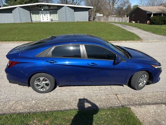 2022 Hyundai Elantra SE