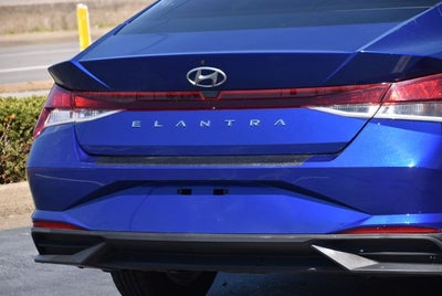 2022 Hyundai Elantra SE