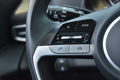2022 Hyundai Elantra SE