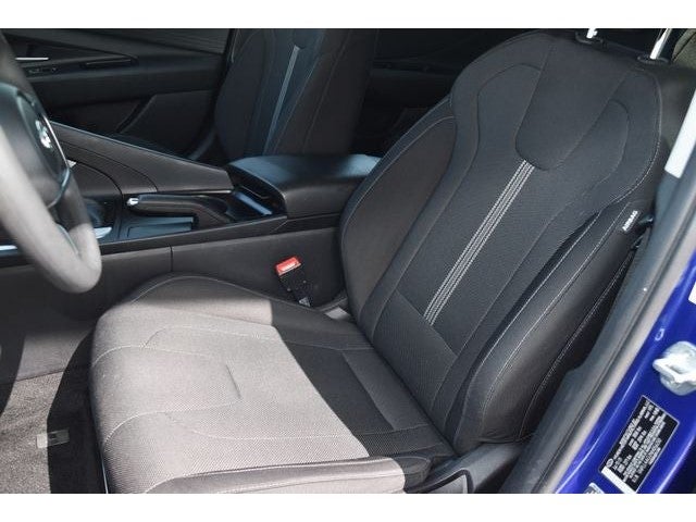 2022 Hyundai Elantra SE