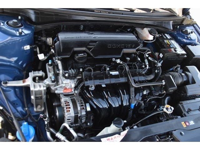 2022 Hyundai Elantra SE
