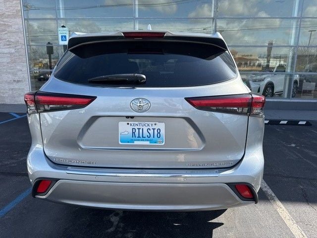 2021 Toyota Highlander Platinum