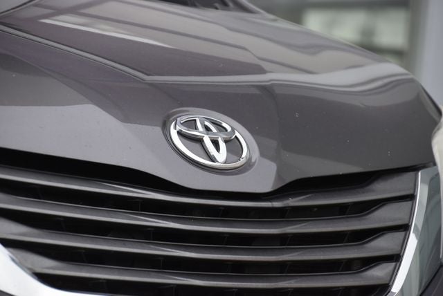 2013 Toyota Sienna XLE