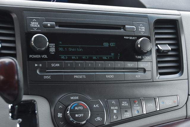 2013 Toyota Sienna XLE