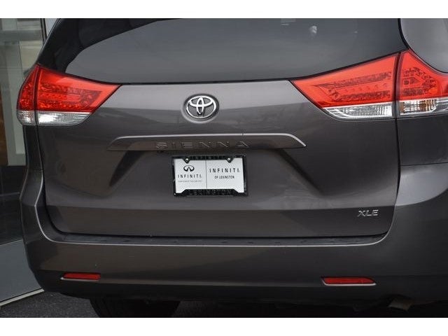 2013 Toyota Sienna XLE