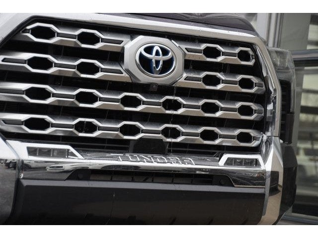 2022 Toyota Tundra Hybrid 1794 Edition