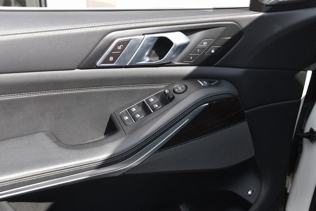 2024 BMW X5 xDrive50e