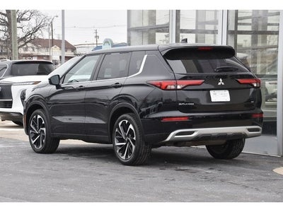 2024 Mitsubishi Outlander SE