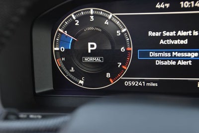 2023 Mitsubishi Outlander Base