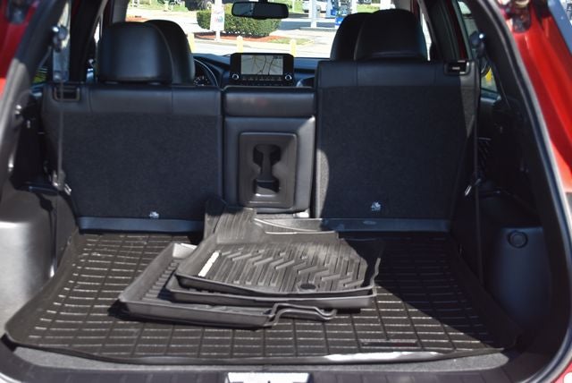 2023 Mitsubishi Outlander Base