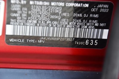 2023 Mitsubishi Outlander Base