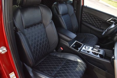 2023 Mitsubishi Outlander Base